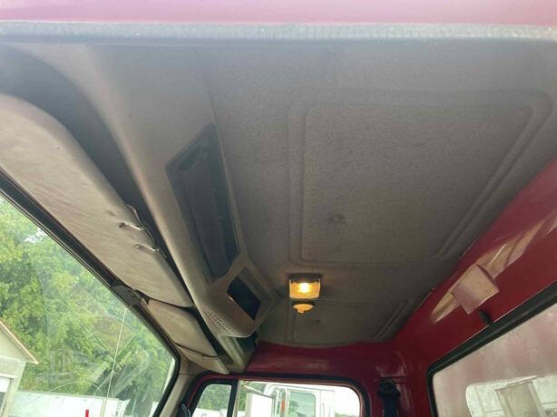 2001 International 4900