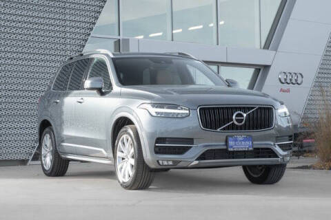 2019 Volvo XC90 T6 Momentum
