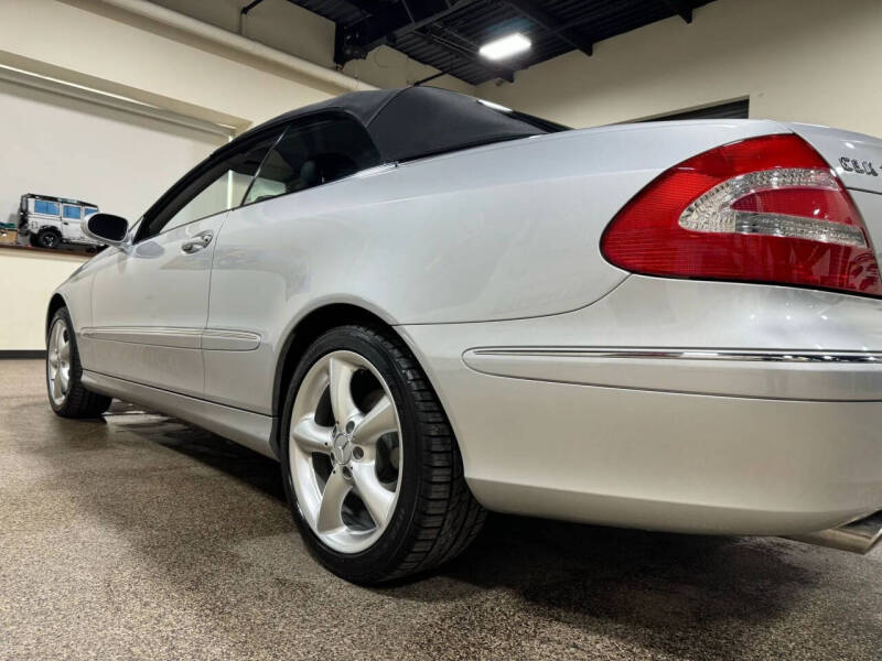 2005 Mercedes-Benz CLK CLK 320