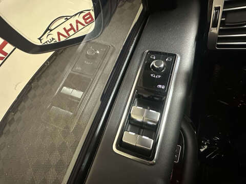 2018 Land Rover Range Rover HSE