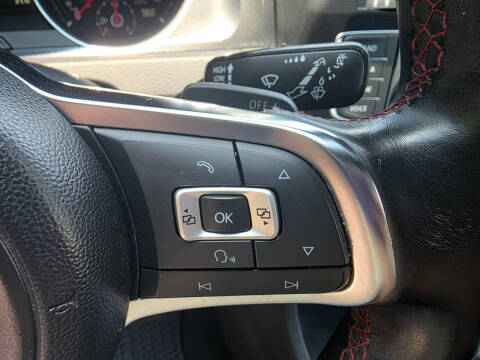2015 Volkswagen Golf GTI SE