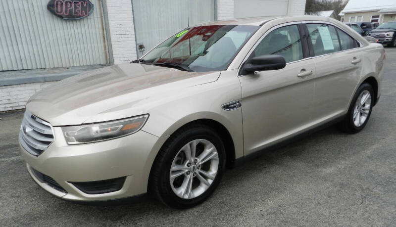 2018 Ford Taurus SE