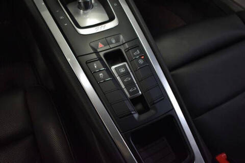 2017 Porsche 911 Carrera 4S