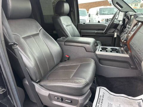 2014 Ford F-350 Super Duty Lariat