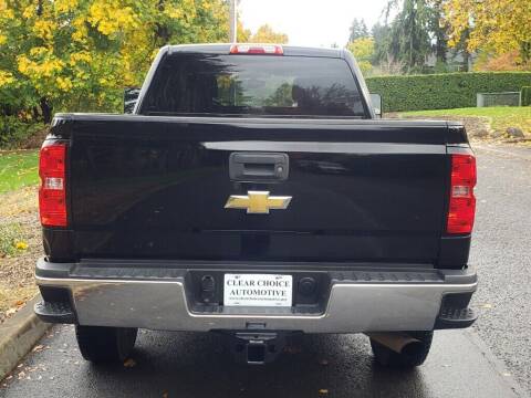 2015 Chevrolet Silverado 2500HD for sale at CLEAR CHOICE AUTOMOTIVE in Milwaukie OR
