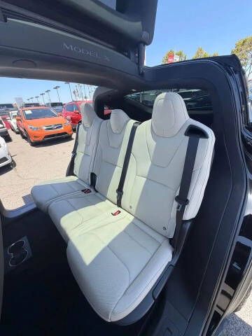 2026 Tesla Model X