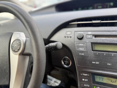 2010 Toyota Prius II