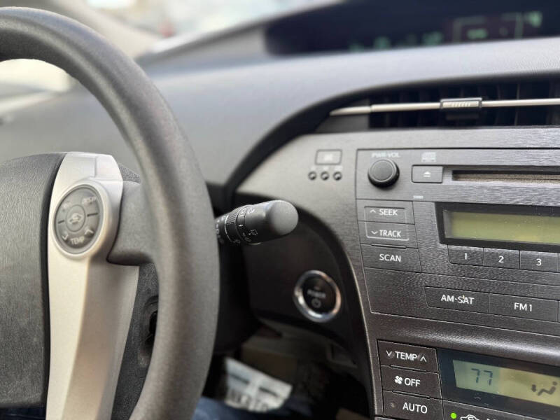 2010 Toyota Prius II