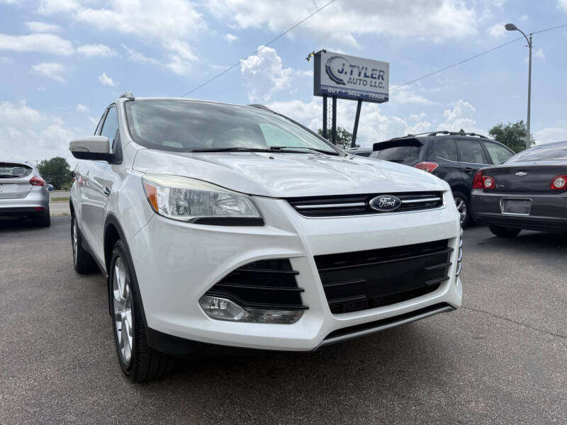 2016 Ford Escape Titanium 4WD's photo