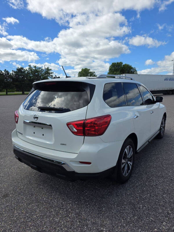 2017 Nissan Pathfinder S
