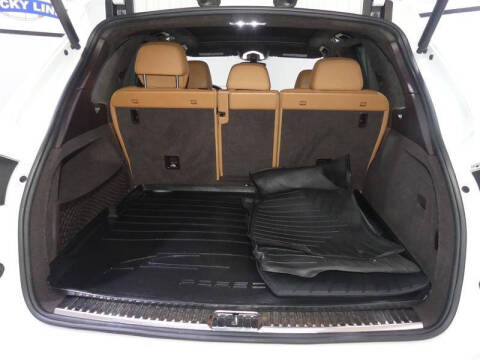 2016 Porsche Cayenne GTS