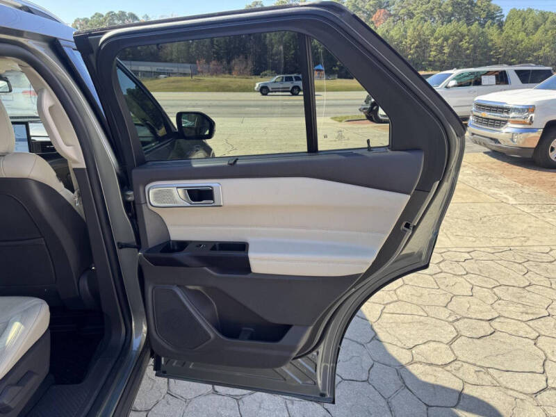 2020 Ford Explorer Platinum