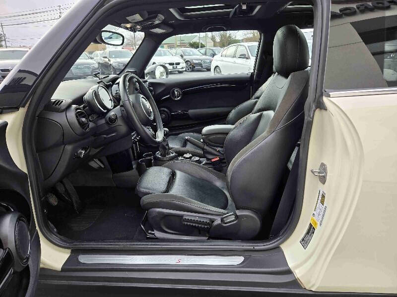 2016 MINI Hardtop 2 Door Cooper S