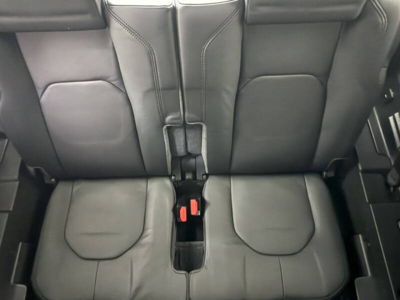 2020 Land Rover Defender 110 X