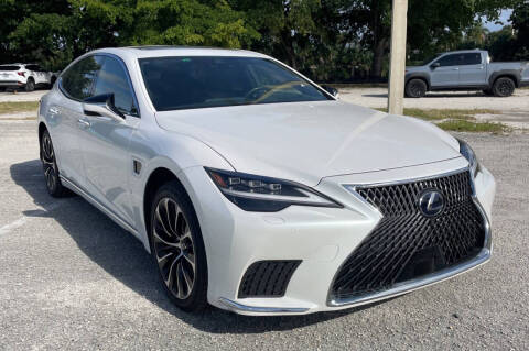 2022 Lexus LS 500h