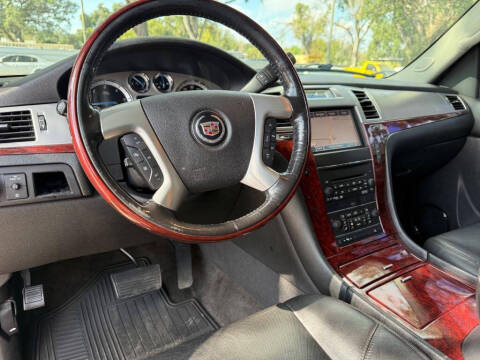 2012 Cadillac Escalade Premium