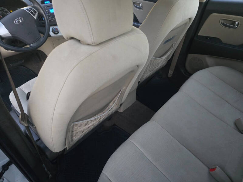 2009 Hyundai Elantra SE