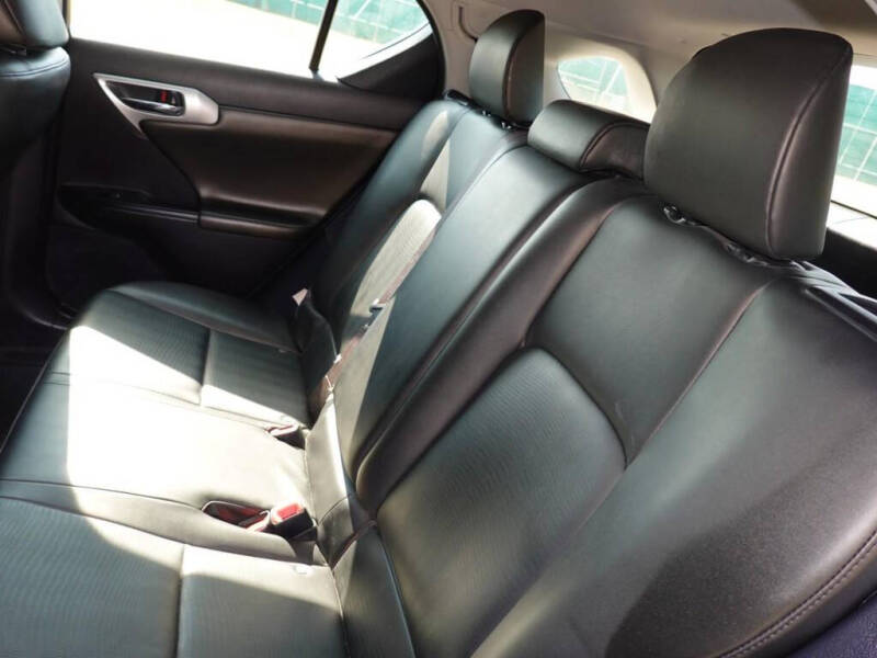 2012 Lexus CT 200h Premium