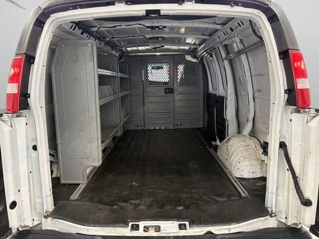 2017 Chevrolet Express 2500