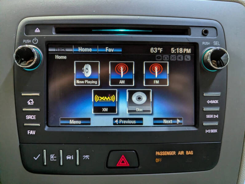 2017 Chevrolet Traverse LS