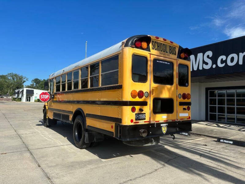 2009 IC Bus CE Series