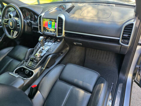 2015 Porsche Cayenne S