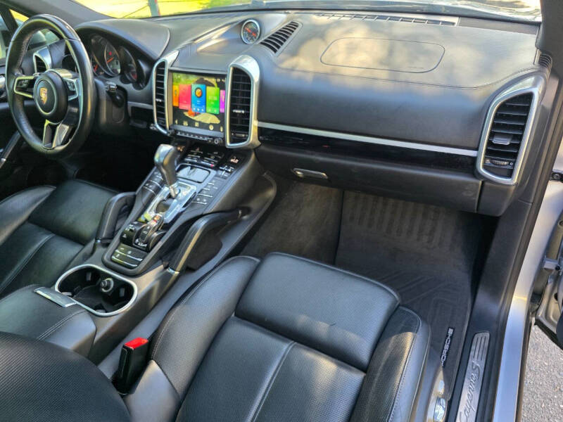 2015 Porsche Cayenne S
