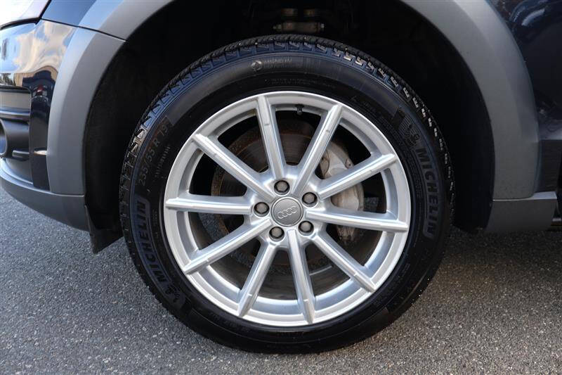 2017 Audi Q5 2.0T quattro Premium Plus