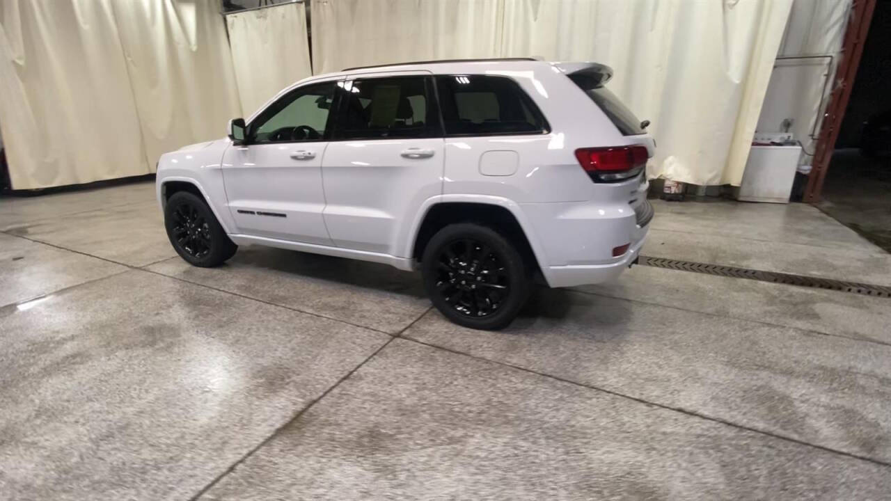 2021 Jeep Grand Cherokee for sale at Victoria Auto Sales in Victoria, MN