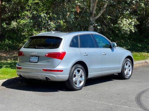 2012 Audi Q5 2.0T quattro Premium Plus
