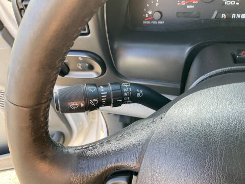 2005 Ford Excursion XLT