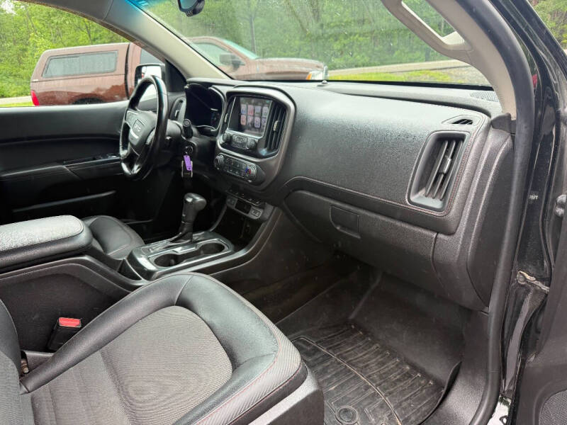 2017 GMC Canyon SLE