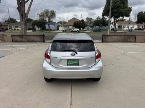 2015 Toyota Prius c