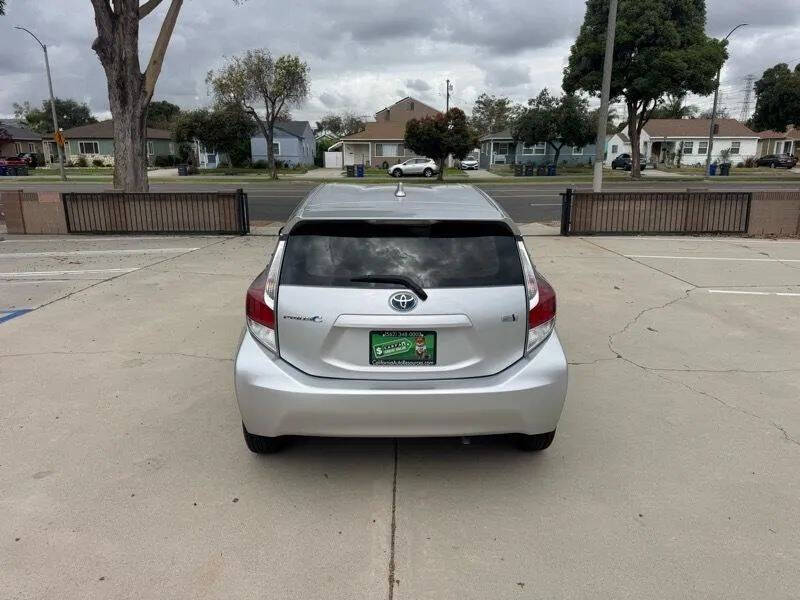 2015 Toyota Prius c