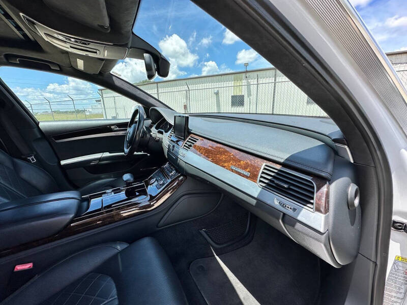 2012 Audi A8 quattro