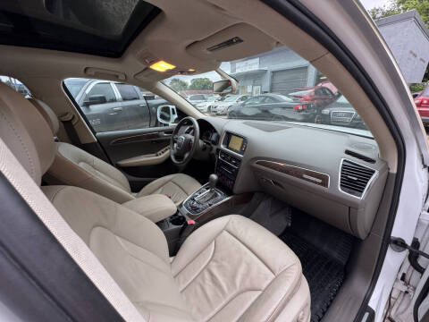 2011 Audi Q5 3.2 quattro Prestige