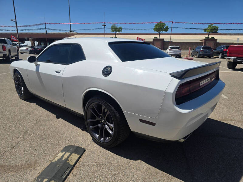 2014 Dodge Challenger SXT