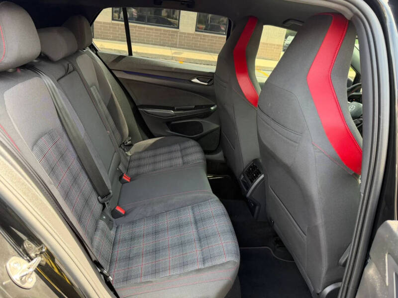 2024 Volkswagen Golf GTI S