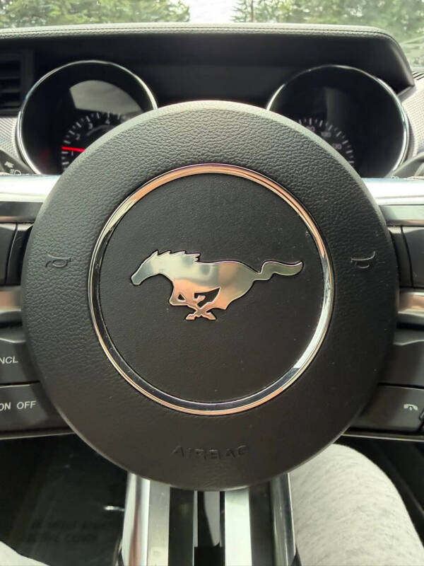 2017 Ford Mustang