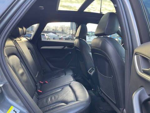 2015 Audi Q3 2.0T quattro Prestige