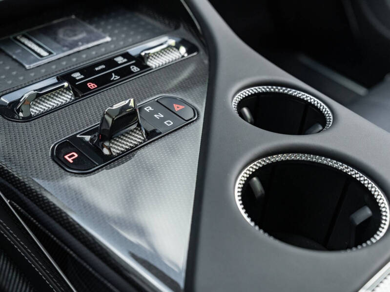 2025 Lotus Eletre Carbon