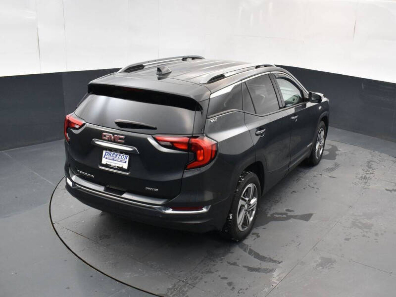 2021 GMC Terrain SLT