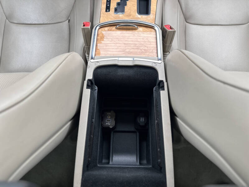 2012 Chrysler 300 C