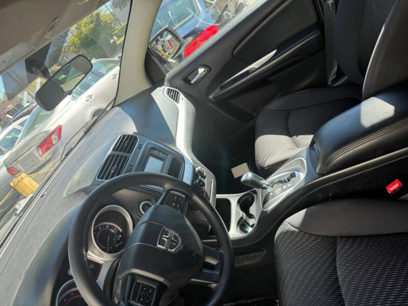 2013 Dodge Journey SXT