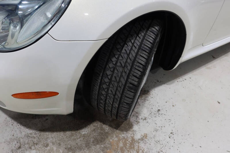2005 Lexus SC 430
