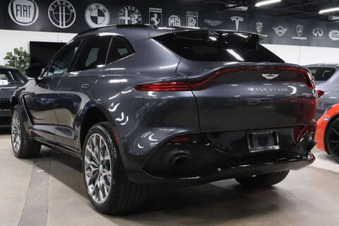 2021 Aston Martin DBX