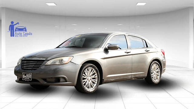 2012 Chrysler 200 for sale at AUTO LEADS in Pasadena, TX