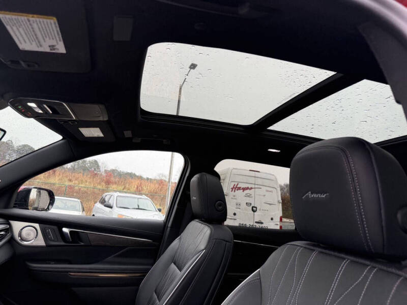 2025 Buick Enclave Avenir