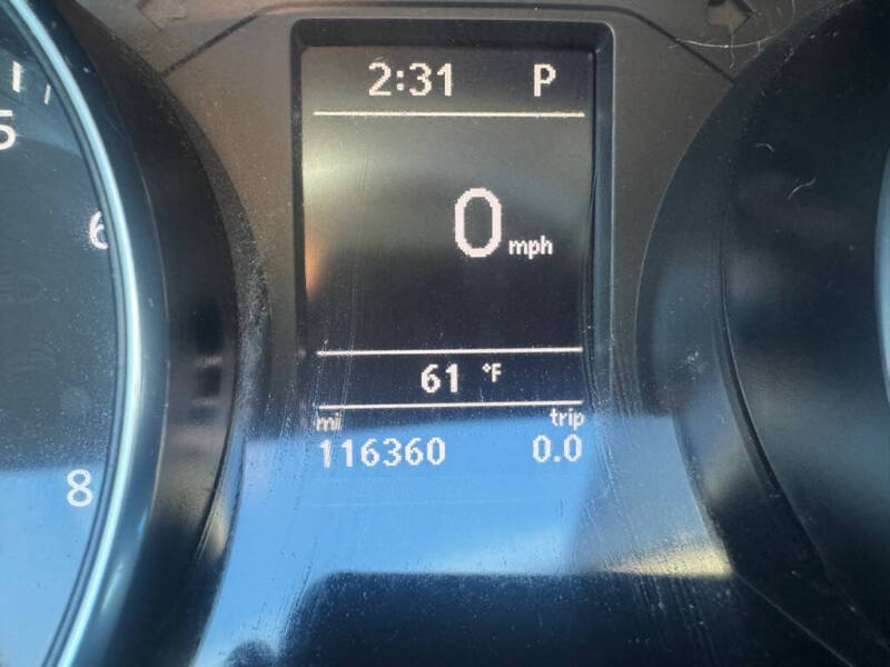 2017 Volkswagen Passat 1.8T R-Line