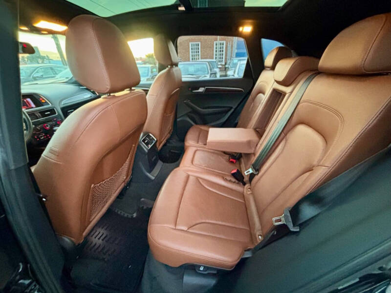 2012 Audi Q5 2.0T quattro Premium Plus